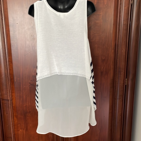 Spanner sleeveless loose knit front back has white knit top and sheer below Sz M - Picture 3 of 6